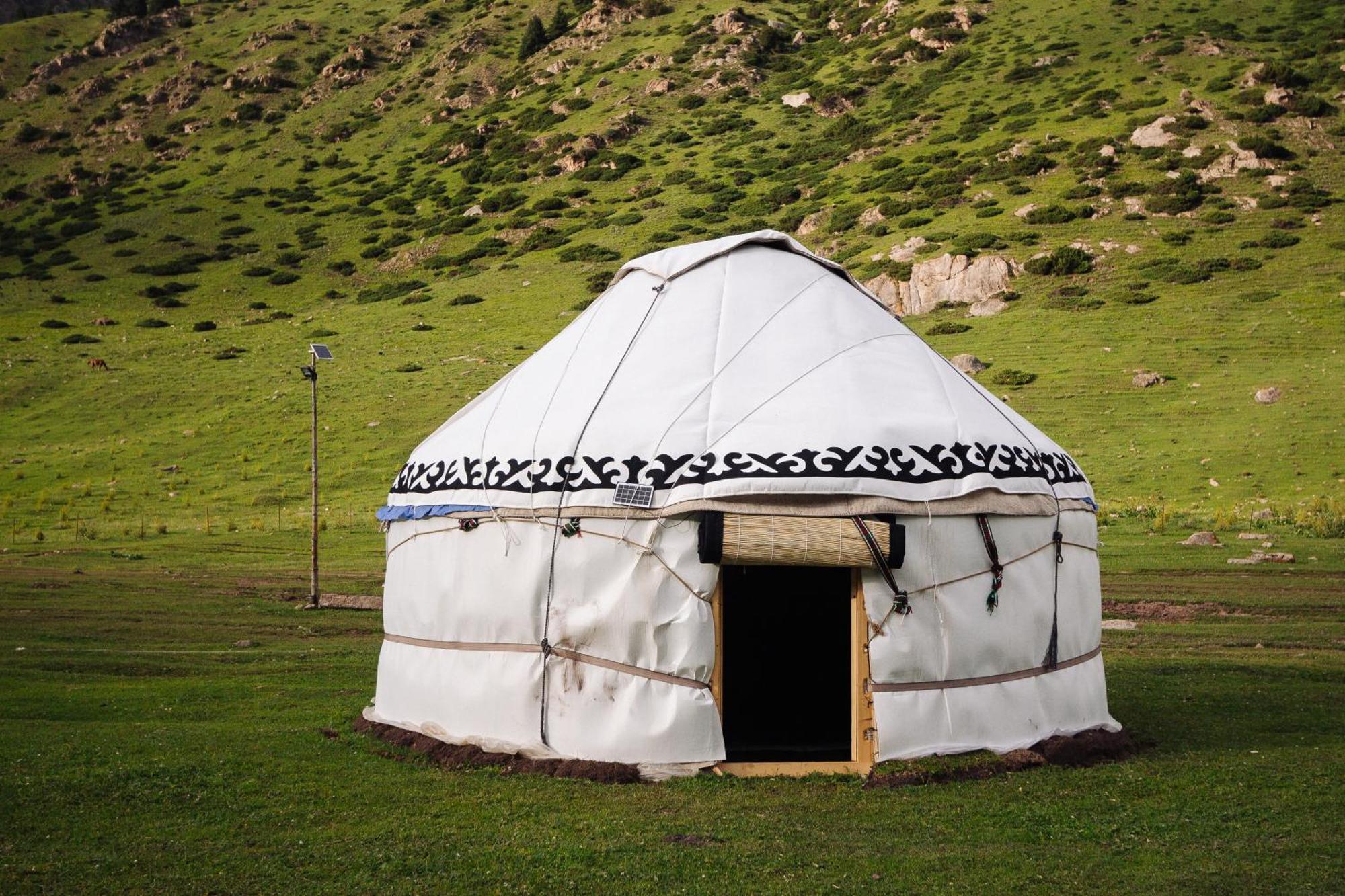 Eco Yurt Camp Arashan Hotel Teploklyuchenka Exterior photo