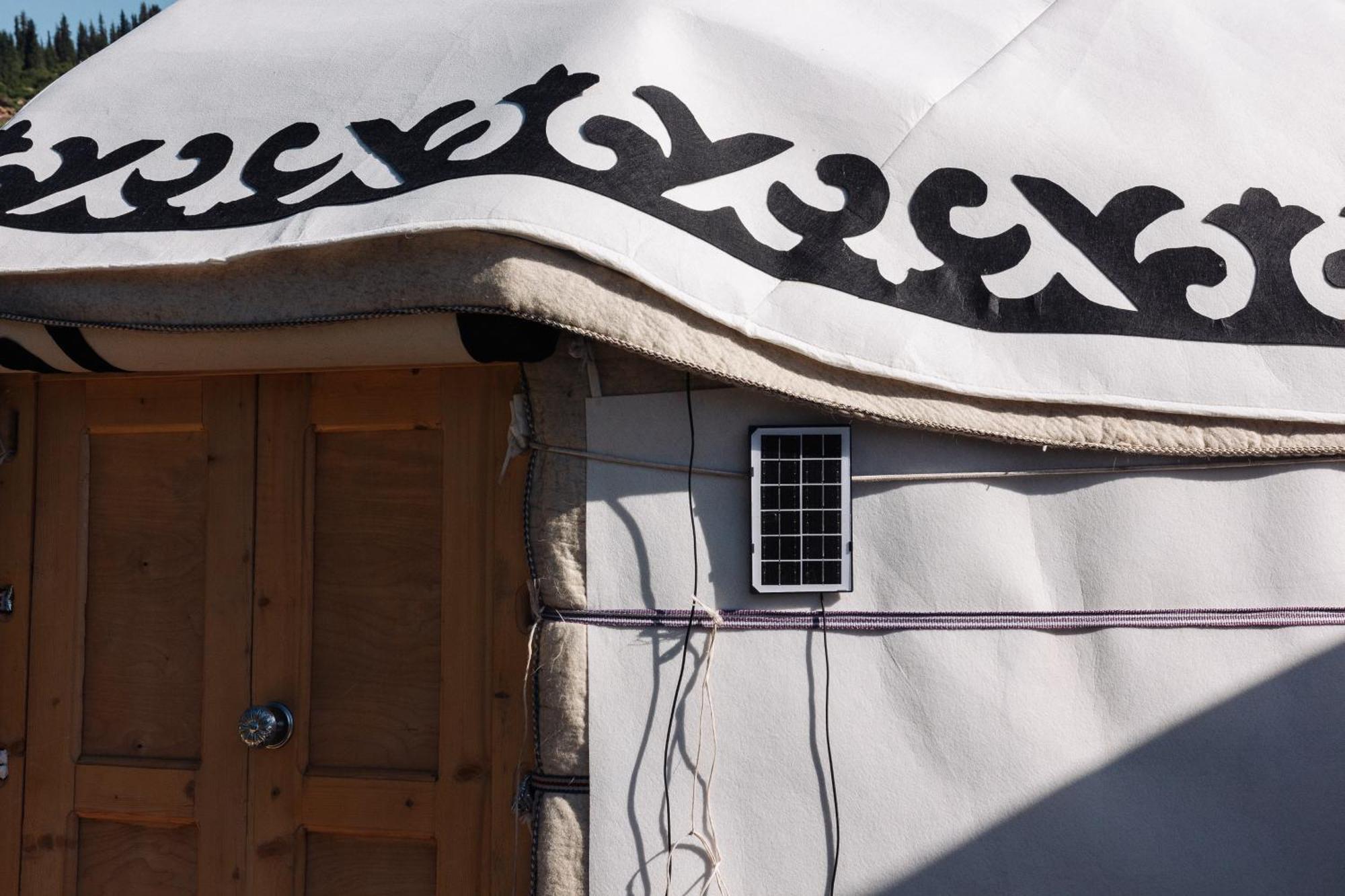 Eco Yurt Camp Arashan Hotel Teploklyuchenka Exterior photo